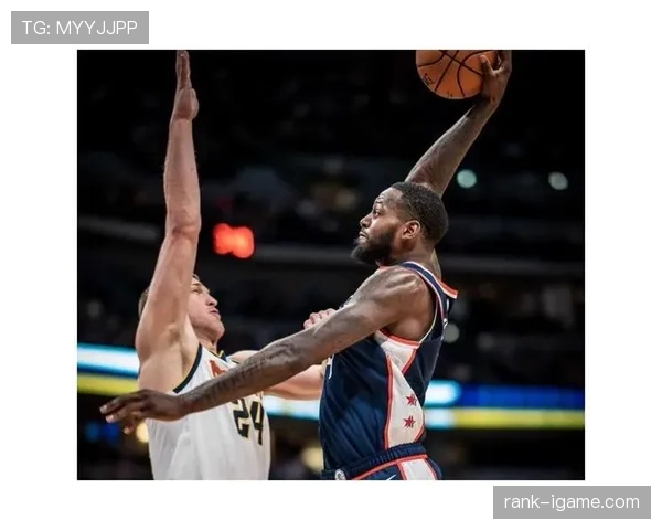 阿兹蒙连场破门助球队强势攀升，锋线表现亮眼引关注