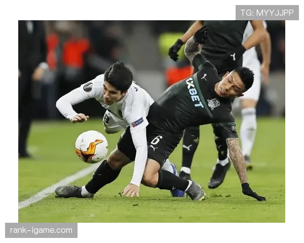 西甲新赛季打响:快节奏攻防转换成制胜关键 西甲新赛季打响:快节奏攻防转换成制胜关键