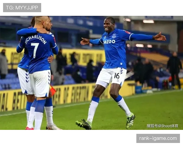 阿利松伤病康复后状态回暖，重回赛场展现出色表现