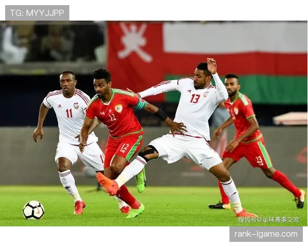 足球新秀表现稳健,近期状态持续提升备受期待 足球新秀表现稳健,近期状态持续提升备受期待