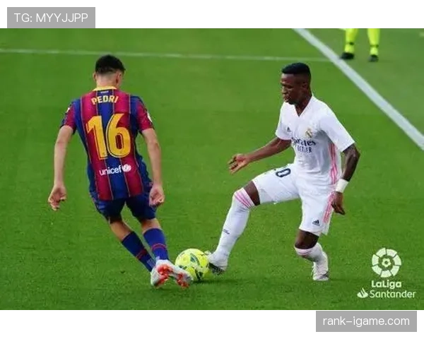 维尼修斯国家德比对阵巴萨的经典战役解析