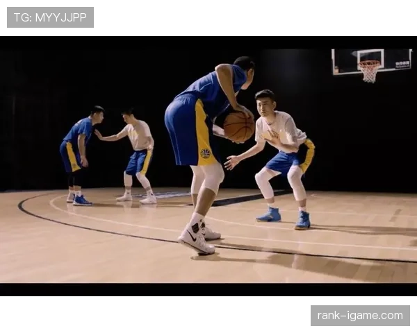 谢伊挡拆创造高效得分机会领先队友赛季表现明显提升